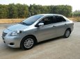 Toyota Vios E  2010 - Cần bán xe Toyota Vios E 2010, màu bạc chính chủ, giá chỉ 318 triệu