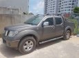 Nissan Navara LE 2.5MT 4WD 2013 - Bán xe Nissan 2013 màu nâu, 2 cầu, số sàn