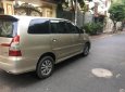 Toyota Innova 2.0E 2015 - Chính chủ bán xe Toyota Innova 2.0E màu ghi vàng, sx cuối 2015, gia đình sử dụng