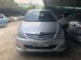 Toyota Innova G   2010 - Cần bán gấp Toyota Innova G đời 2010, màu bạc, giá 385tr