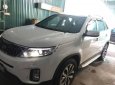 Kia Sorento DATH 2017 - Có nhu cầu đổi xe nên em bán xe Sorento màu trắng, số tự động, máy dầu