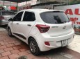 Hyundai Grand i10 2016 - Bán xe Hyundai Grand i10 năm sản xuất 2016, màu trắng, 370tr