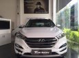 Hyundai Tucson   2018 - Bán Hyundai Tucson năm 2018, màu trắng, giá tốt