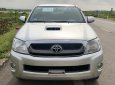 Toyota Hilux 2.5 MT 2010 - Bán xe Toyota Hilux 2.5 MT 4x4 sản xuất 2010, nhập khẩu, giá chỉ 410 triệu. Xe chất lừ, LH 0974286009