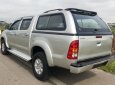 Toyota Hilux 2.5 MT 2010 - Bán xe Toyota Hilux 2.5 MT 4x4 sản xuất 2010, nhập khẩu, giá chỉ 410 triệu. Xe chất lừ, LH 0974286009