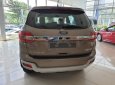 Ford Everest Titanium 2.0L 4x2 AT 2018 - Bán xe Ford Everest Titanium 2.0L 4x2 AT sản xuất 2018, màu vàng, xe nhập