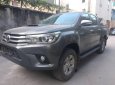 Toyota Hilux   2016 - Bán xe Toyota Hilux đời 2016, màu xám số tự động