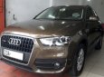 Audi Q3 Q3 2.0 2012 - Cần bán gấp Audi Q3 Q3 2.0 năm sản xuất 2012, màu nâu, nhập khẩu nguyên chiếc 