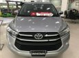 Toyota Innova 2.0E 2018 - Cần bán xe Toyota Innova 2.0E năm 2018, màu bạc