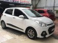 Hyundai Grand i10 2016 - Bán xe Hyundai Grand i10 năm sản xuất 2016, màu trắng, 370tr