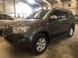 Toyota Fortuner     2009 - Cần bán Toyota Fortuner năm 2009, màu xám, xe đẹp