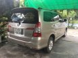 Toyota Innova  E   2014 - Cần bán gấp xe Innova E 2014, đã đi 65.000 Km, xe chính chủ đi kĩ bão dưỡng định kì