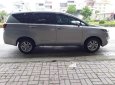 Toyota Innova 2.0E 2016 - Bán Toyota Innova đời 2017, màu bạc số sàn