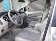 Toyota Innova E 2014 - Bán xe Toyota Innova E năm sản xuất 2014, màu bạc