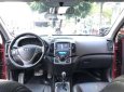 Hyundai i30 CW 2009 - Bán ô tô Hyundai i30 CW đời 2009, màu đỏ, nhập khẩu nguyên chiếc