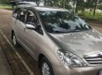 Toyota Innova   2011 - Bán Toyota Innova đời 2011, màu bạc, giá tốt