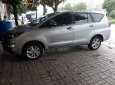 Toyota Innova 2.0E 2016 - Bán Toyota Innova đời 2017, màu bạc số sàn