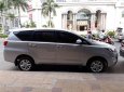 Toyota Innova  E 2016 - Cần bán lại xe Toyota Innova đời 2016, xe gia đình, 680tr