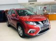 Nissan X trail V Series 2.5 SV Luxury 4WD 2018 - Bán xe Nissan X trail V Series 2.5 SV Luxury 4WD năm sản xuất 2018, màu đỏ