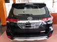 Toyota Fortuner 4x2 2.4 Diesel AT 2018 - Bán xe Toyota Fortuner 4x2 2.4 Diesel AT đời 2018, màu đen, xe nhập