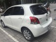 Toyota Yaris 1.3 AT 2010 - Bán Toyota Yaris 1.3 AT sản xuất năm 2010, màu trắng, nhập khẩu  
