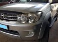 Toyota Fortuner G 2009 - Chính chủ bán Toyota Fortuner G 2009, màu bạc