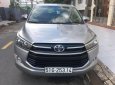 Toyota Innova   2.0 E 2016 - Bán Toyota Innova 2.0 E năm sản xuất 2016, màu bạc số sàn