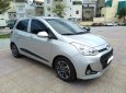 Hyundai Grand i10 1.2MT 2018 - Bán xe Hyundai Grand i10 1.2MT 2018 Hatchback màu bạc, bản gia đình