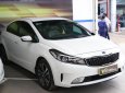 Kia Cerato 1.6MT 2018 - Cần bán Kia Cerato 1.6MT đời 2018, màu trắng, giá tốt