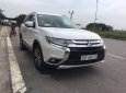 Mitsubishi Outlander  2.4 CVT  2017 - Bán ô tô Mitsubishi Outlander 2.4 CVT sản xuất 2017, màu trắng, xe nhập chính chủ