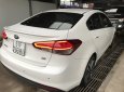 Kia Cerato 2.0AT 2016 - Bán Kia Cerato 2.0AT màu trắng số tự động, sản xuất 2016, biển Sài Gòn