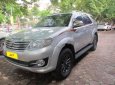 Toyota Fortuner   2.7V 2016 - Bán xe Toyota Fortuner 2.7V đời 2016, màu bạc số tự động, 925 triệu