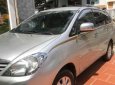 Toyota Innova 2010 - Cần bán xe Toyota Innova 2010, màu bạc xe gia đình, giá chỉ 415 triệu