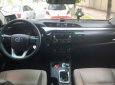 Toyota Hilux 2016 - Bán Toyota Hilux 2016 đăng ký 2017, số tự động, 2 cầu cực mới