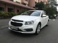 Chevrolet Cruze  1.8AT 2015 - Cần bán xe Chevrolet Cruze sản xuất năm 2015, màu trắng xe gia đình