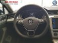 Volkswagen Passat Comfort 2018 - Volkswagen Passat Comfort 2018 xanh ngọc - xe đức giá tốt, hỗ trợ ngân hàng 90%/ hotline: 090.898.8862