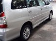 Toyota Innova 2.0E 2013 - Bán Toyota Innova đời 2013, màu bạc, biển số thành phố 51A