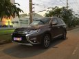 Mitsubishi Outlander 2.4 4WD   2017 - Bán Mitsubishi Outlander 2.4 4WD 2017, màu nâu, nhập khẩu nguyên chiếc như mới, giá chỉ 995 triệu