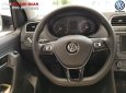 Volkswagen Polo 2018 - Giao ngay xe Volkswagen Polo đỏ, chính hãng giá tốt, trả góp 90% thủ tục nhanh gọn/ hotline: 090.898.8862