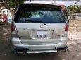 Toyota Innova 2011 - Bán Toyota Innova năm 2011, màu bạc xe gia đình