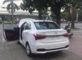 Hyundai Grand i10 1.2 MT   2018 - Bán Hyundai I10 1.2 MT sedan màu trắng xe có sẵn giao ngay, hỗ trợ vay trả góp lãi suất ưu đãi, LH 0903 175 312