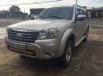 Ford Everest MT 2009 - Cần bán lại xe Ford Everest MT sản xuất 2009, xe cực kỳ đẹp zin tuyệt đối, nội ngoại thất còn mới