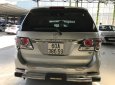 Toyota Fortuner G 2.5MT 2012 - Bán Toyota Fortuner G 2.5MT máy dầu, số sàn, màu bạc sản xuất cuối 2012 mẫu mới gốc Sài Gòn