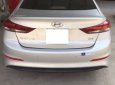 Hyundai Elantra 2.0L 2016 - Bán Hyundai Elantra 2.0L số tự động, đời 2016, màu bạc, đồng sơn máy xin, xe chạy 40000 km, xe gia đình ít dùng