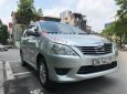 Toyota Innova  2.0E 2012 - Bán Toyota Innova 2.0E số sàn, màu bạc, Sx 2012, phom 2013