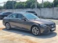 Mercedes-Benz C class C200 2018 - Bán xe Mercedes mới chưa lăn bánh giá xe cũ C200 nâu 2018 chính hãng