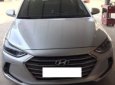 Hyundai Elantra 2.0L 2016 - Bán Hyundai Elantra 2.0L số tự động, đời 2016, màu bạc, đồng sơn máy xin, xe chạy 40000 km, xe gia đình ít dùng