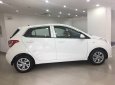 Hyundai Grand i10 1.2 AT 2018 - Bán Hyundai I10 1.2 AT màu trắng xe có sẵn giao ngay, hỗ trợ vay trả góp lãi suất ưu đãi