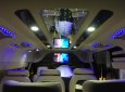 Ford Transit Luxury 2018 - Phiên bản có một không hai - sở hữu siêu phi cơ mặt đất