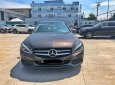 Mercedes-Benz C class C200 2018 - Bán xe Mercedes mới chưa lăn bánh giá xe cũ C200 nâu 2018 chính hãng